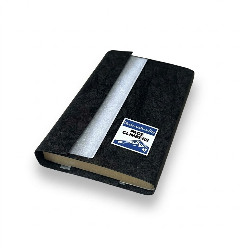 【新入荷】Page-Climbers ブックカバー "PapyrTex" 文庫サイズ（BLACK）