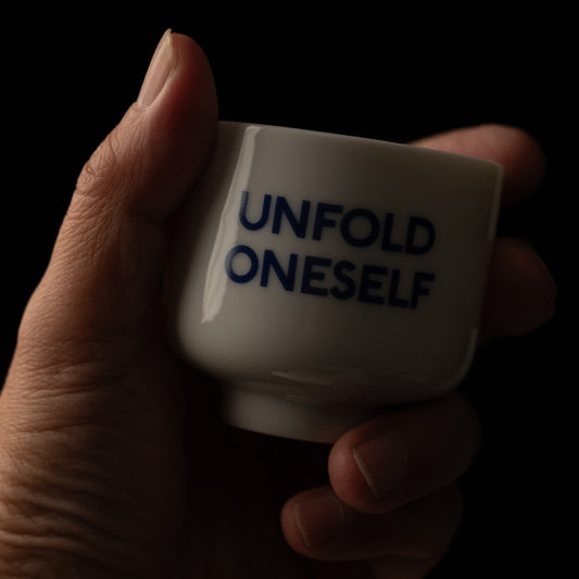 UNFOLD ONESELF 五勺唎猪口
